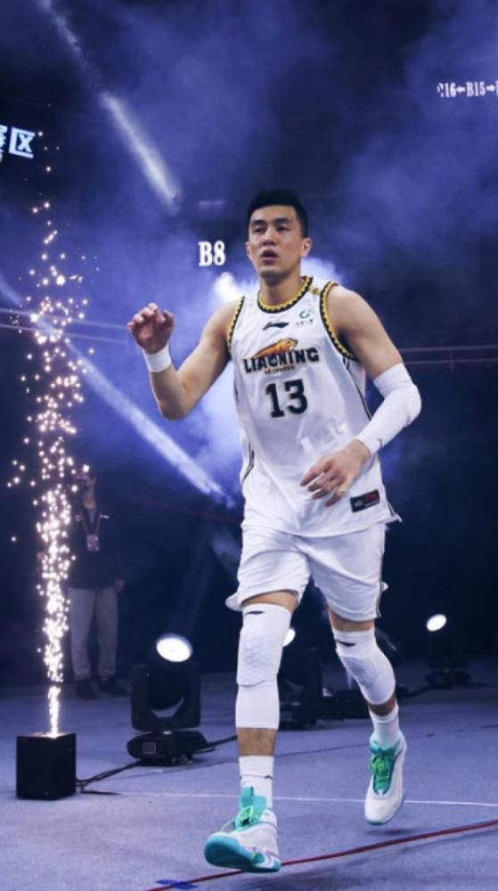 前瞻英超：卢顿VS阿森纳时间：2023-12-6 04:15卢顿上轮联赛在客场1-3不敌布伦特福德，反弹势头受阻，士气受损。